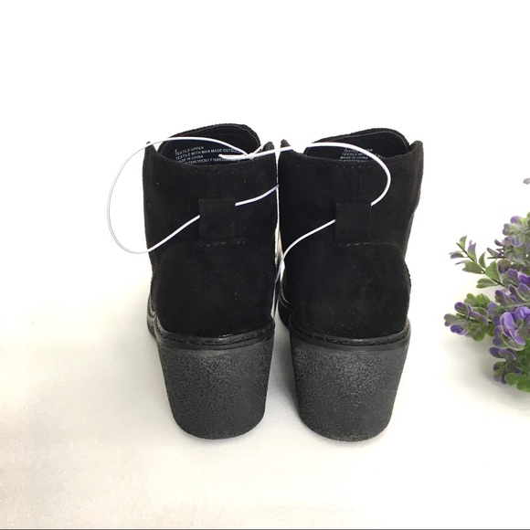 NWT Universal Thread Lucia Black Lace Up Bootie - Picture 6 of 8